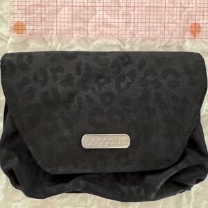 Baggallini mini wallet/belt bag